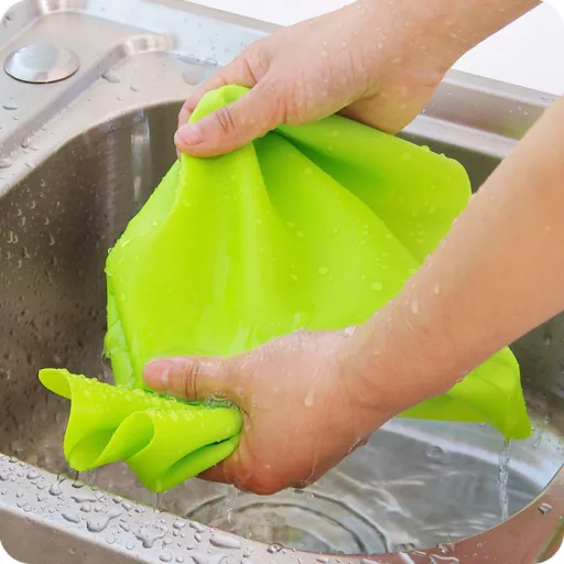 Mattarello in silicone con tappetino antiaderente - Verde