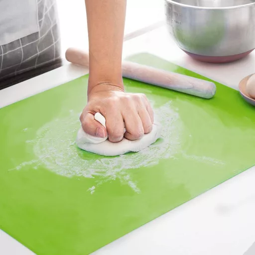 Mattarello in silicone con tappetino antiaderente - Verde