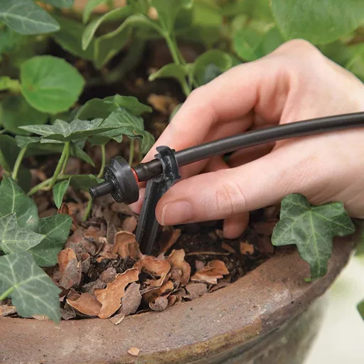 Sistema di irrigazione a goccia con tubo personalizzabile da 23 m - soluzione per il risparmio idrico per giardini