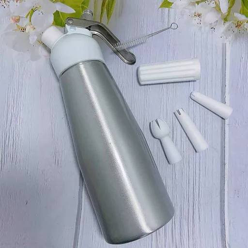 Dispenser per panna montata 500 ml con 3 beccucci decorativi