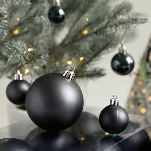 Set di decorazioni natalizie nere da 112 pezzi con palline opache, lucide e brillanti