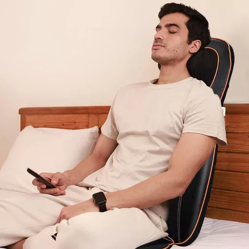 Cuscino da massaggio Shiatsu con funzioni di riscaldamento e vibrazione
