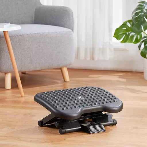 Poggiapiedi ergonomico regolabile per ufficio con superficie antiscivolo