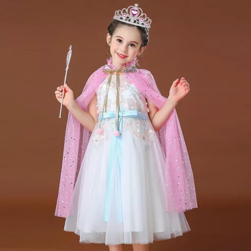Set di accessori da principessa con tiara, mantello e gioielli scintillanti per bambini