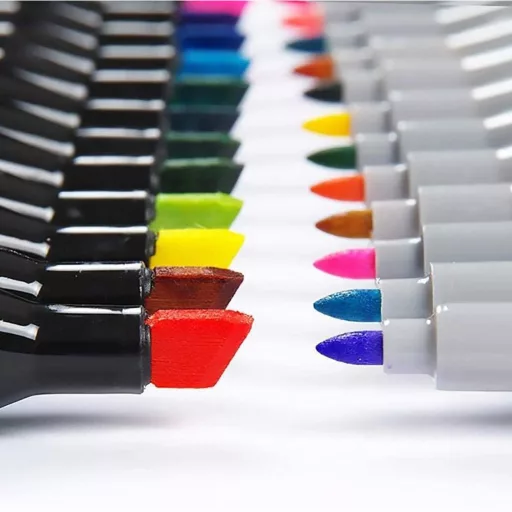 Set di pennarelli a doppia punta con custodia - 168 colori vivaci, larghezze della punta 1-5 mm