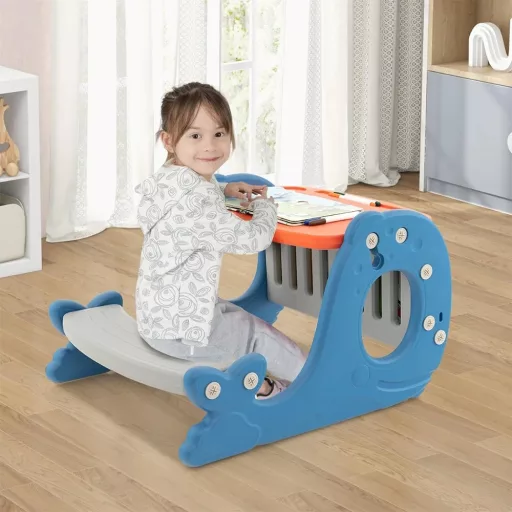 Tavolino per bambini con piano inclinabile