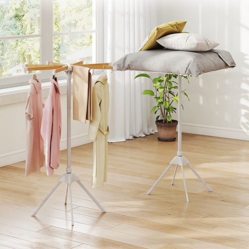 Stendino pieghevole con grucce